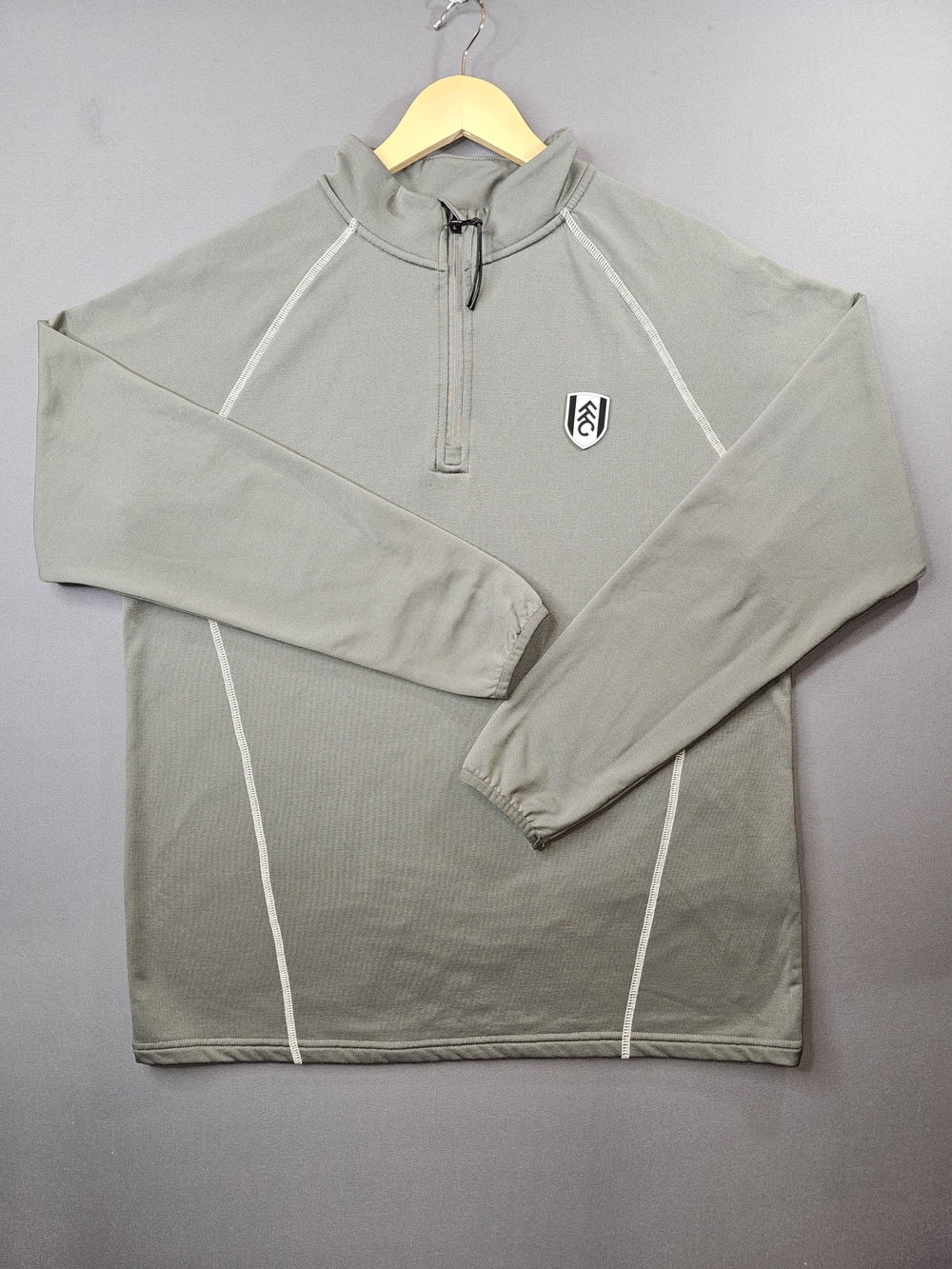 Fulham FC Earthy Gray 1/4 Zip Pullover Sweatshirt - Boxy Fit